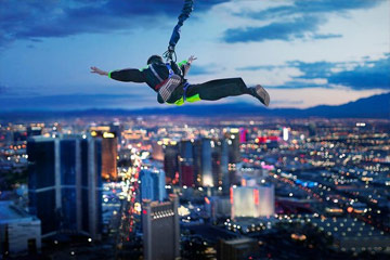 Man bungee jumping off The Strat tower